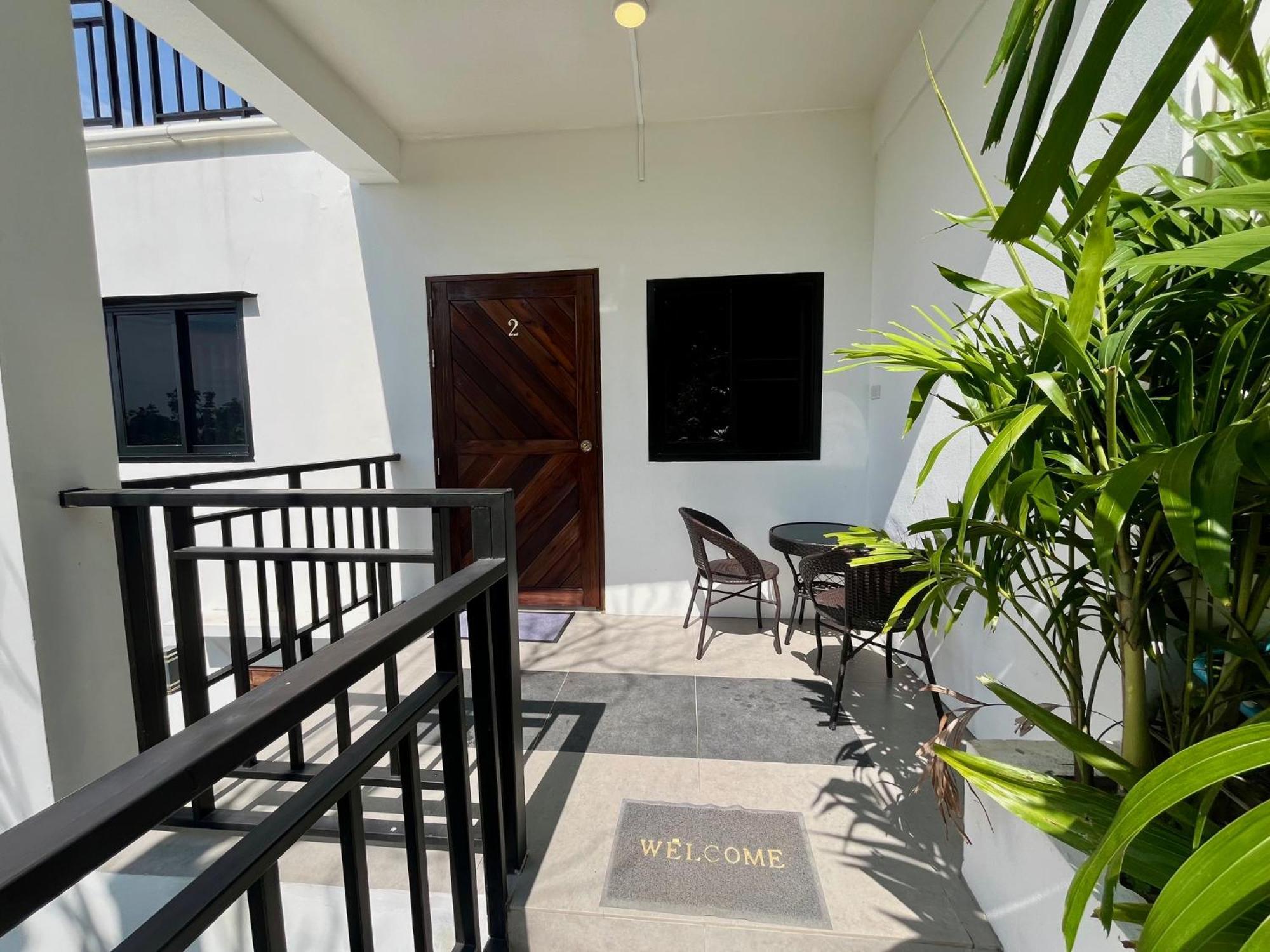 High Tide Apartemen